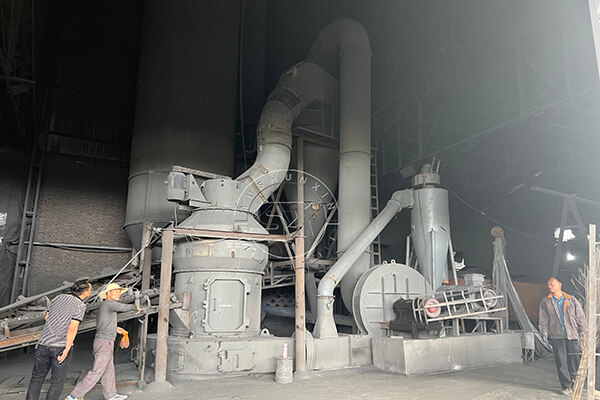 Moulin Raymond pour la fabrication de poudre de roches phosphatées