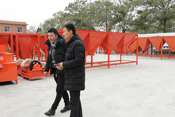 Visite d'un fabricant d'engrais français chez YUSHUNXIN Equipment